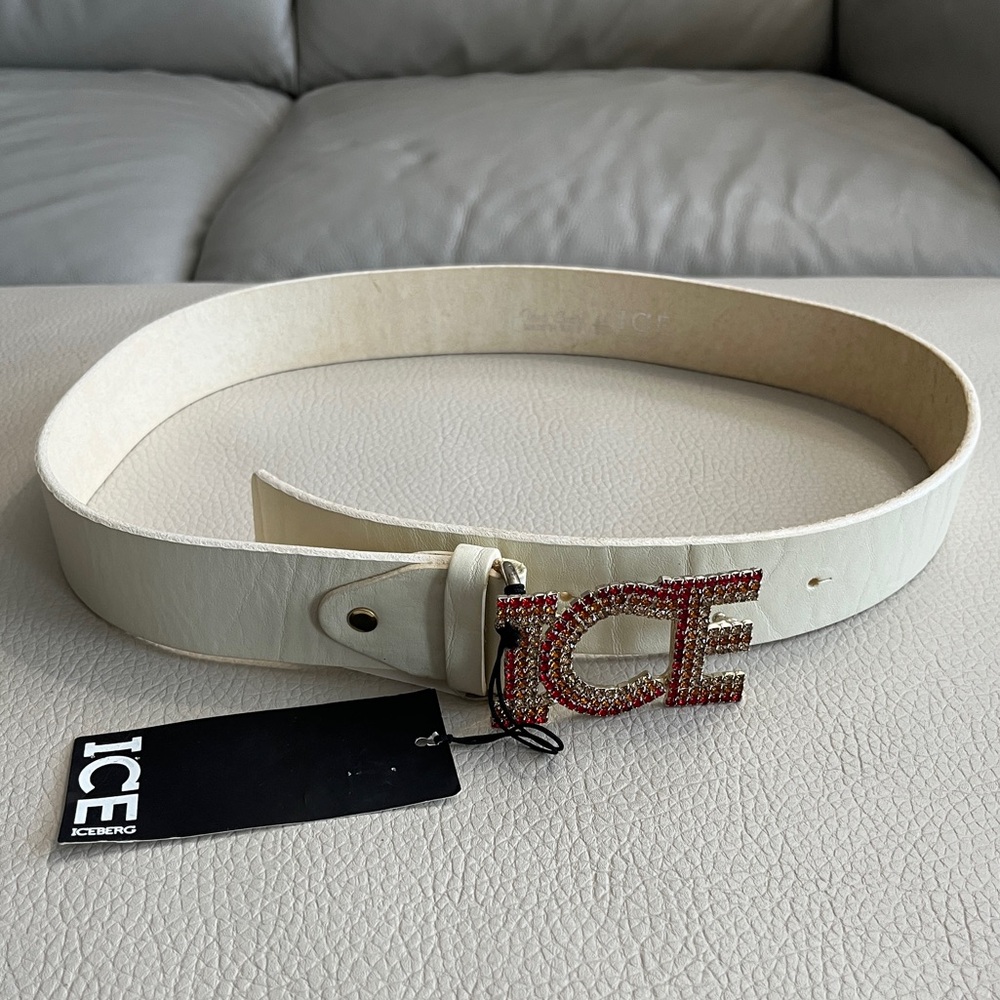 NWT - Ice Iceberg Leather Belt with Crystal Buckle - Made in Italy - Size 90 / M